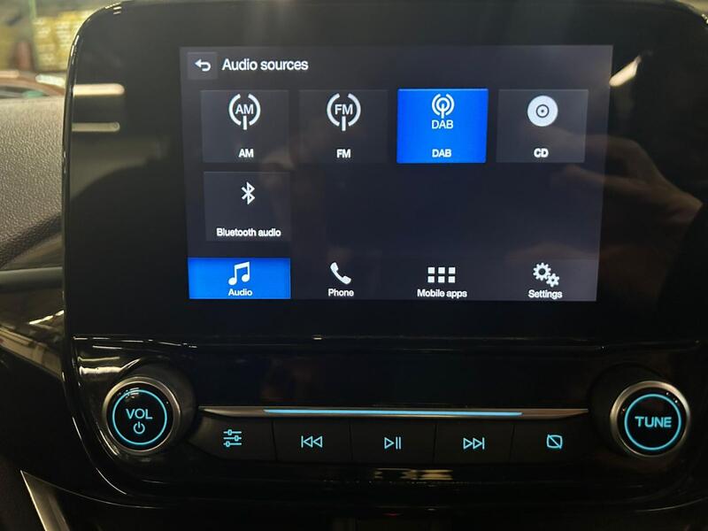 FORD FIESTA 1.1 Ti-VCT Zetec 2017