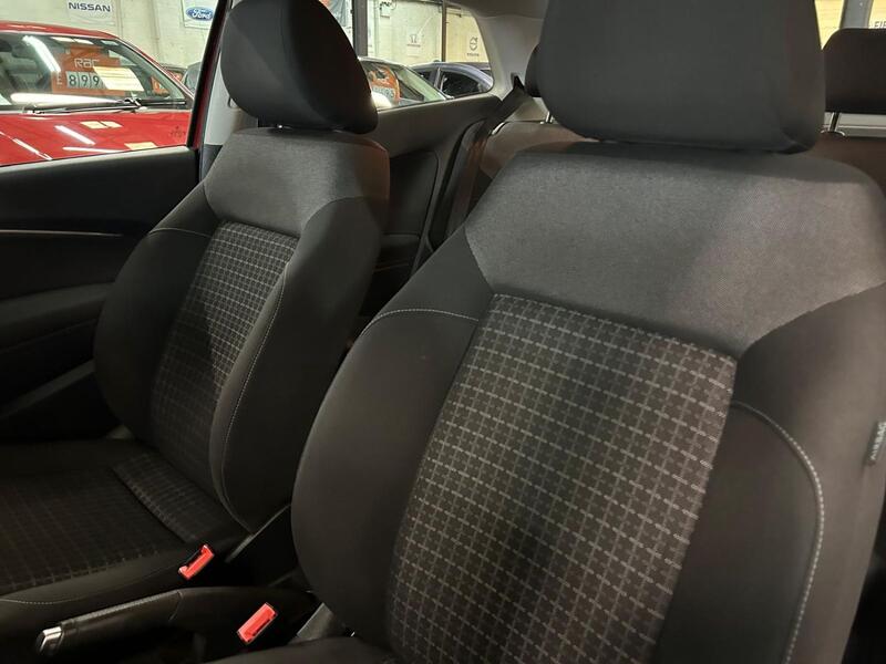 VOLKSWAGEN POLO 1.2 TSI BlueMotion Tech SE 2016