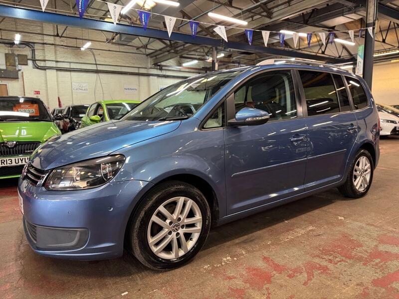 VOLKSWAGEN TOURAN 1.6 TDI SE 2013