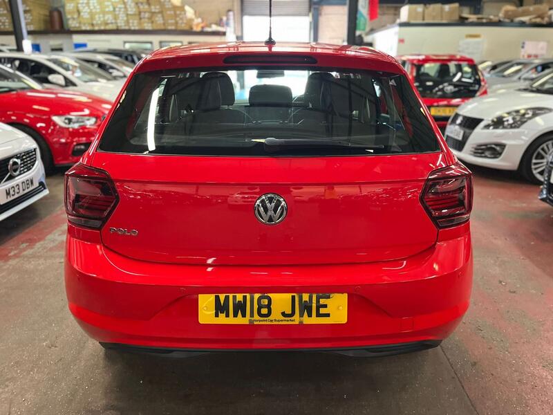 VOLKSWAGEN POLO 1.0 SE 2018