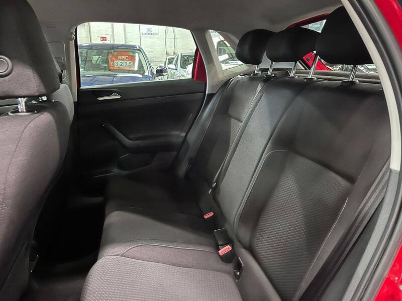 VOLKSWAGEN POLO 1.0 SE 2018
