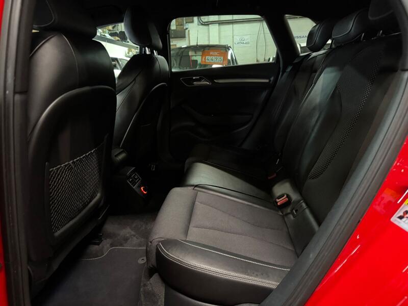 AUDI A3 1.4 TFSI CoD S line 2014