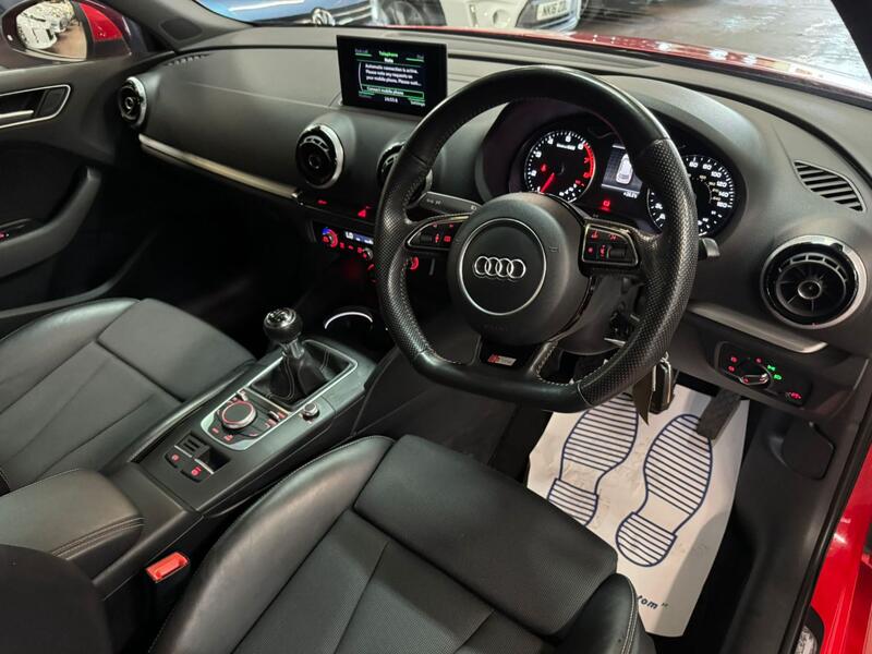 AUDI A3 1.4 TFSI CoD S line 2014