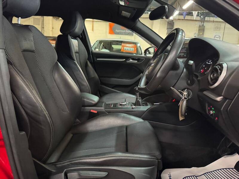 AUDI A3 1.4 TFSI CoD S line 2014