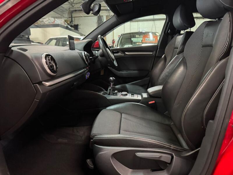 AUDI A3 1.4 TFSI CoD S line 2014