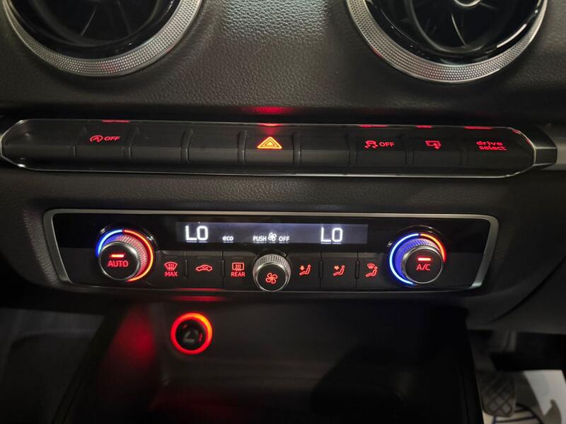 AUDI A3 1.4 TFSI CoD S line 2014