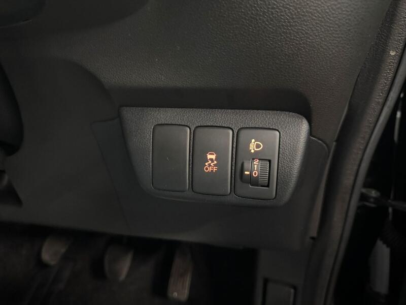 HONDA JAZZ 1.4 i-VTEC ES Plus 2014