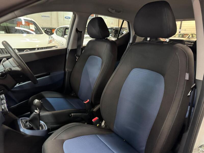 HYUNDAI I10 1.0 SE 2015