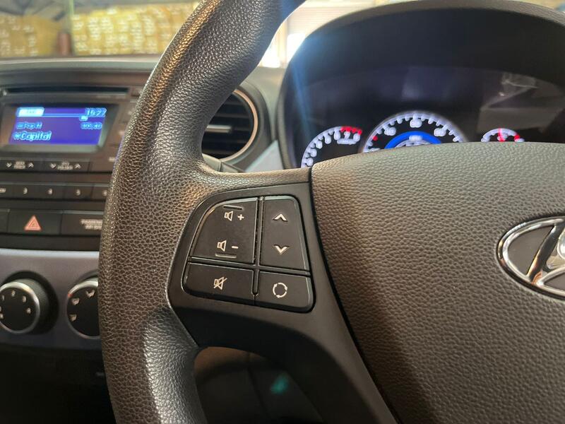 HYUNDAI I10 1.0 SE 2015