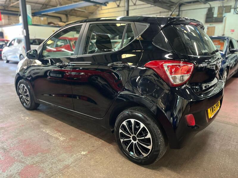 HYUNDAI I10 1.0 SE 2015