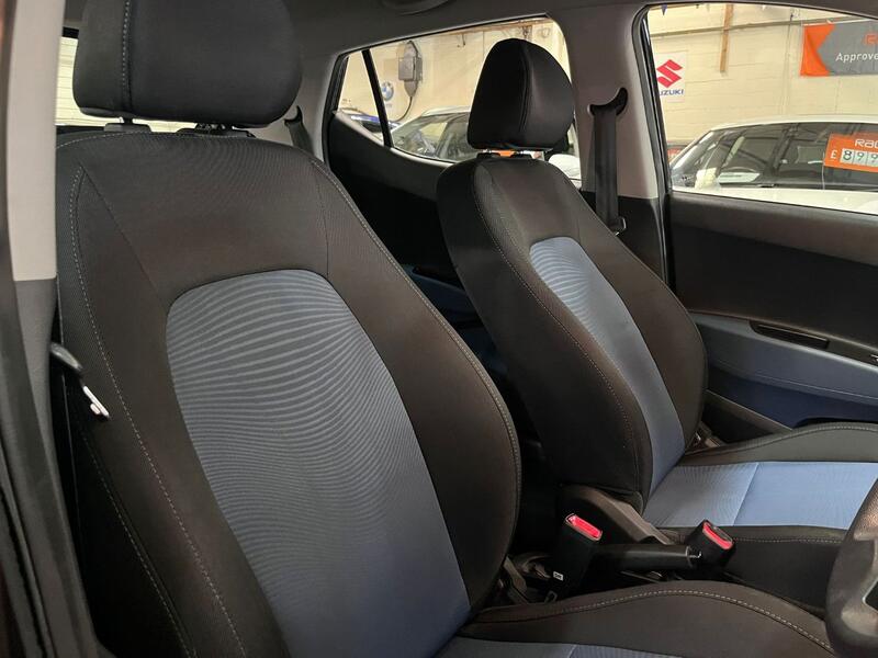 HYUNDAI I10 1.0 SE 2015