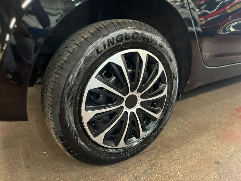 HYUNDAI I10 1.0 SE 2015