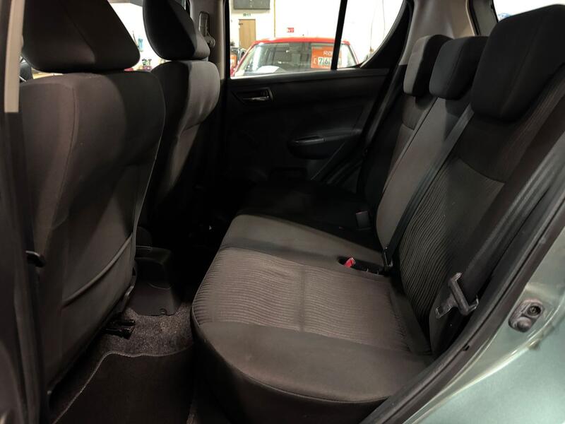 SUZUKI SWIFT 1.2 SZ3 2013