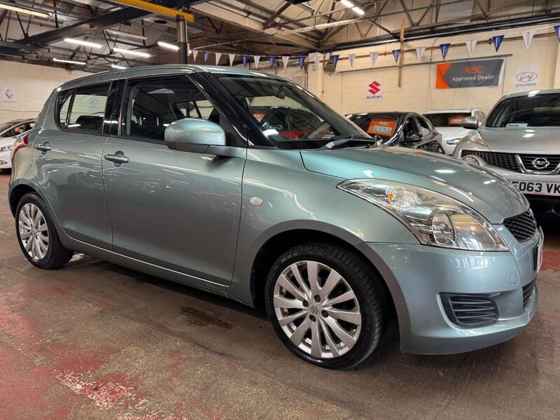 SUZUKI SWIFT 1.2 SZ3 2013