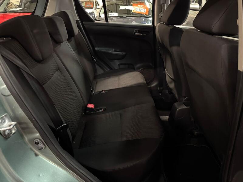 SUZUKI SWIFT 1.2 SZ3 2013