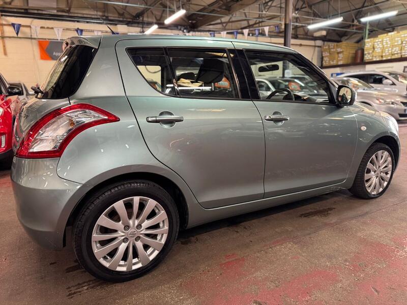 SUZUKI SWIFT 1.2 SZ3 2013