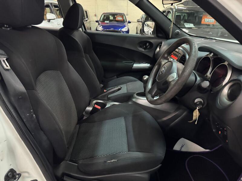NISSAN JUKE 1.6 Visia 2015