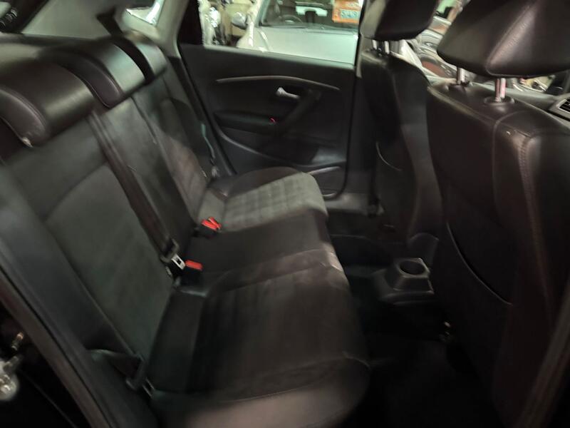 VOLKSWAGEN POLO 1.2 TSI BlueMotion Tech Match 2016