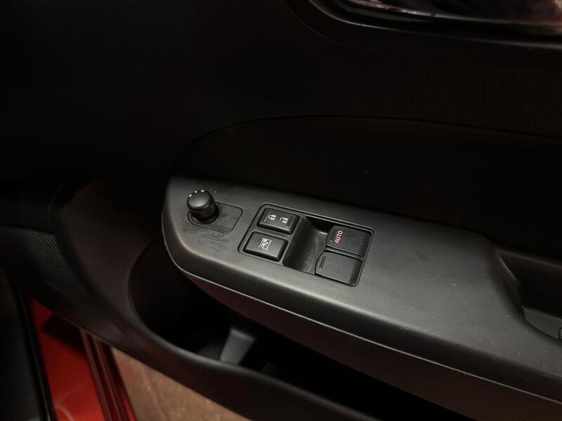 SUZUKI SWIFT 1.2 SZ4 2013