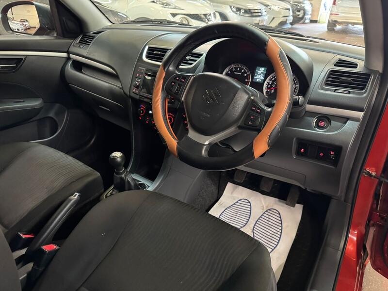 SUZUKI SWIFT 1.2 SZ4 2013