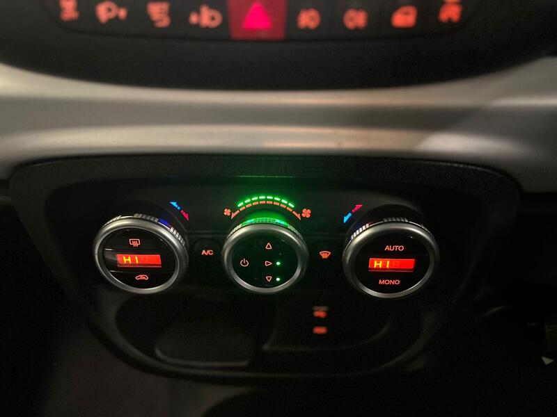 FIAT 500L 0.9 500l Trekking Twinair 105hp Beats Edition 2015