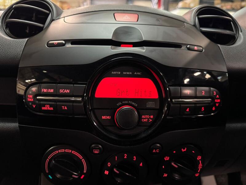 MAZDA MAZDA2 1.3 TS 2013