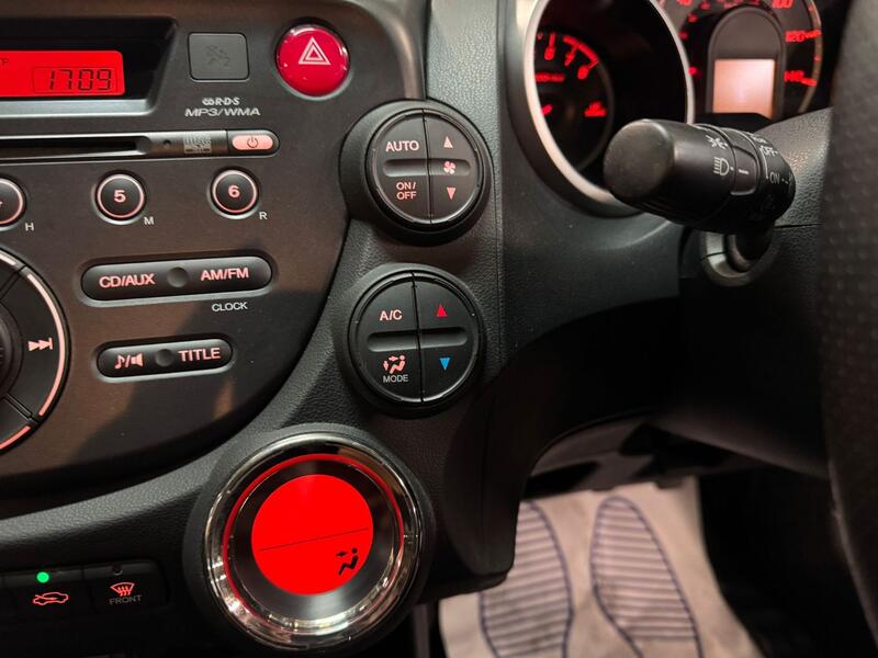HONDA JAZZ 1.4 i-VTEC Si 2015