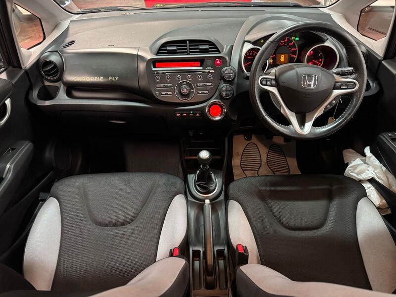 HONDA JAZZ 1.4 i-VTEC Si 2015
