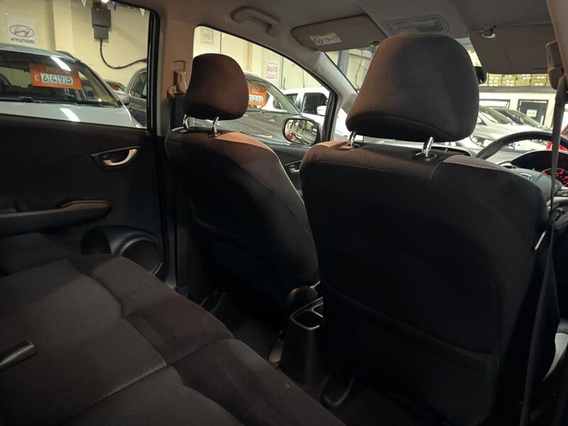 HONDA JAZZ 1.4 i-VTEC Si 2015