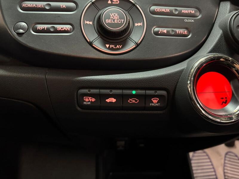 HONDA JAZZ 1.4 i-VTEC Si 2015