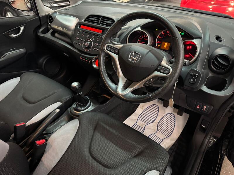 HONDA JAZZ 1.4 i-VTEC Si 2015