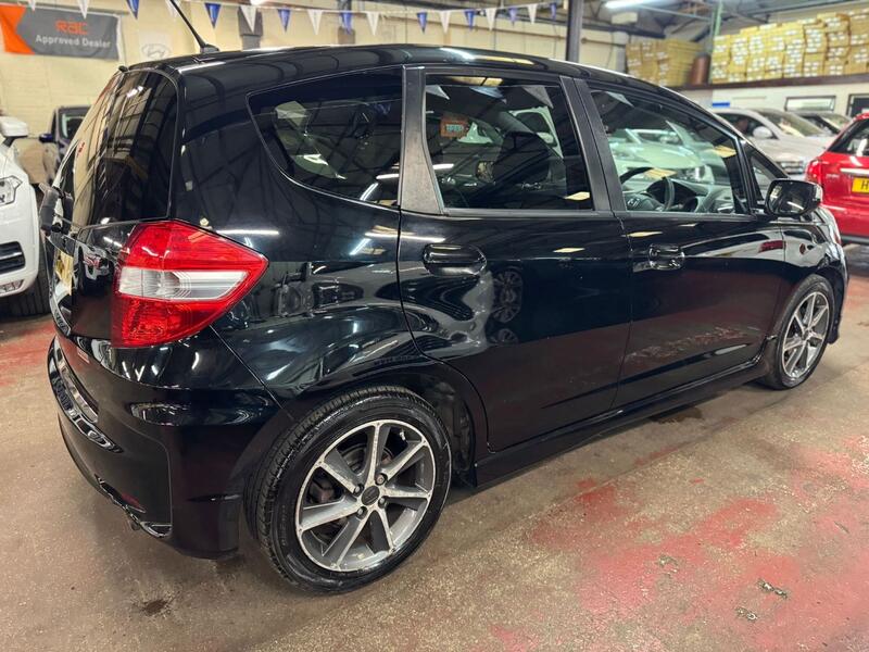 HONDA JAZZ 1.4 i-VTEC Si 2015