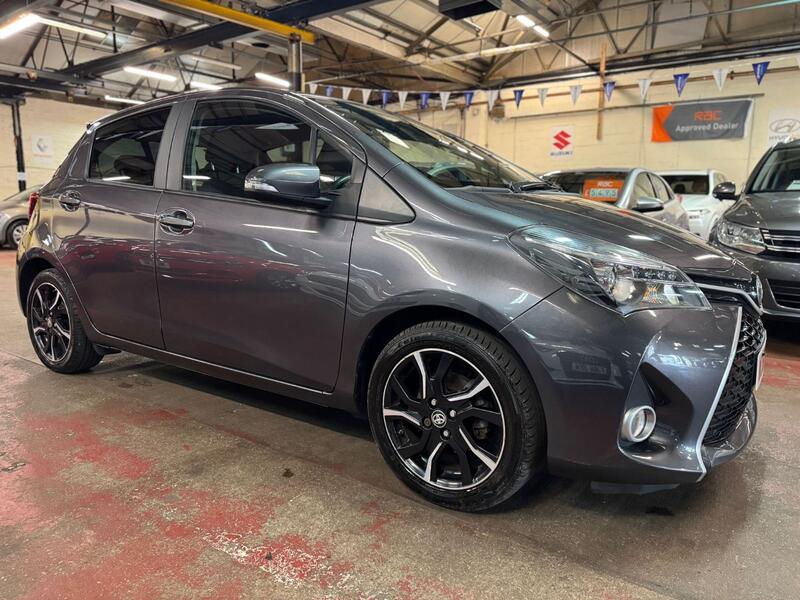 TOYOTA YARIS 1.3 Dual VVT-i Design 2017