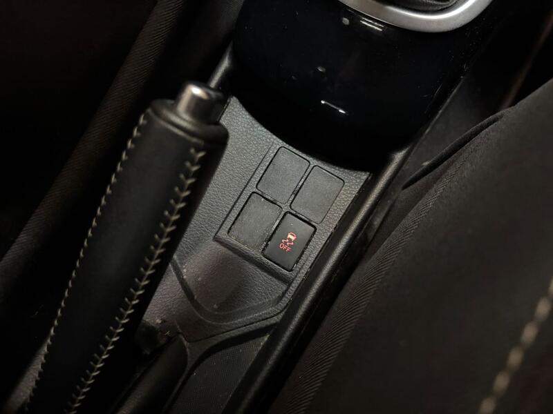 TOYOTA YARIS 1.3 Dual VVT-i Design 2017