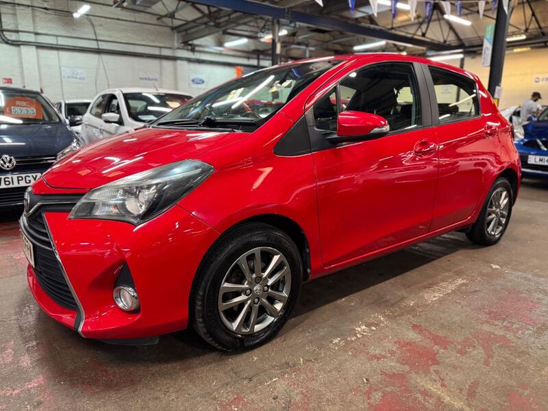 TOYOTA YARIS 1.3 Dual VVT-i Icon 2015