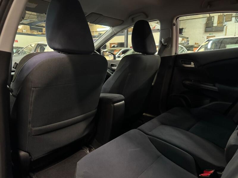 HONDA CIVIC 1.8 i-VTEC ES 2013