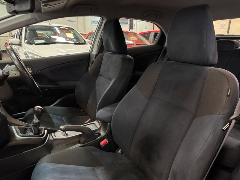 HONDA CIVIC 1.8 i-VTEC ES 2013
