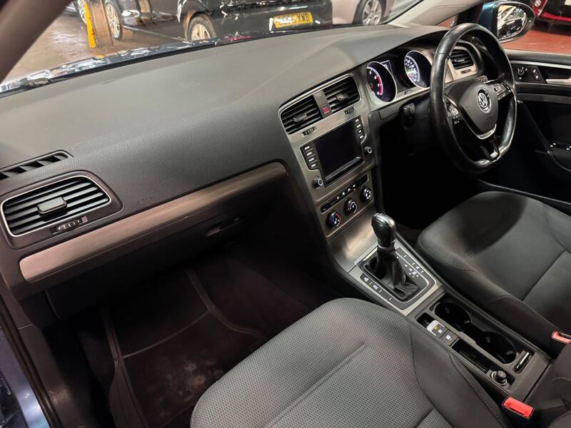 VOLKSWAGEN GOLF 1.4 TSI BlueMotion Tech SE 2016