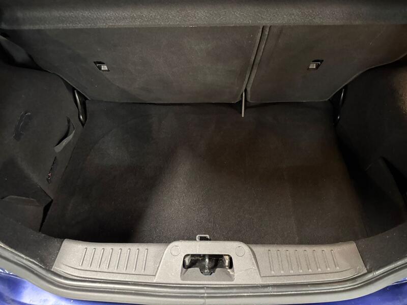 FORD FIESTA 1.3 Zetec 2015
