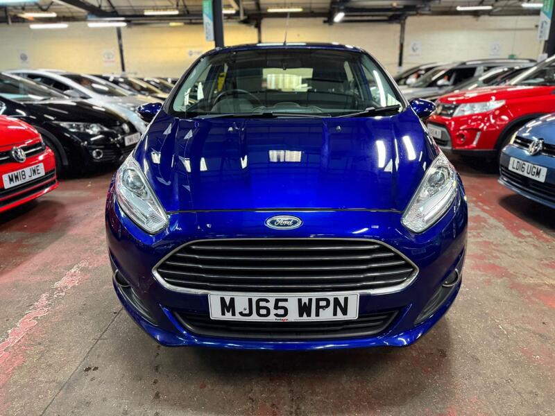 FORD FIESTA 1.3 Zetec 2015
