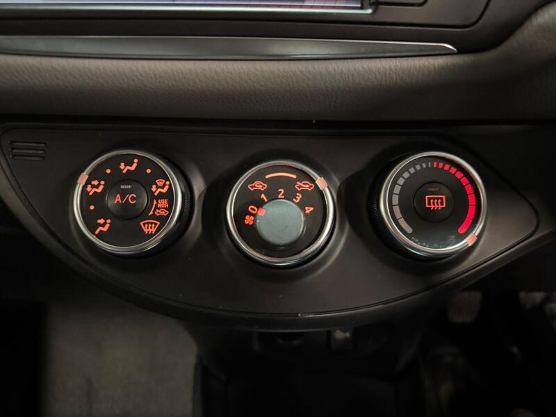 TOYOTA YARIS 1.0 VVT-i Icon 2016