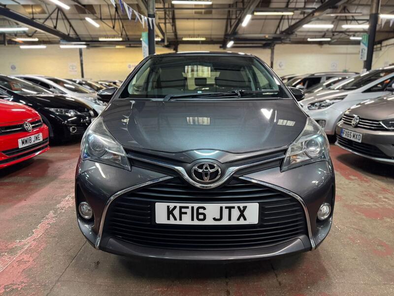 TOYOTA YARIS 1.0 VVT-i Icon 2016