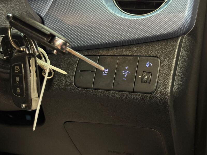 HYUNDAI I10 1.0 Premium 2014