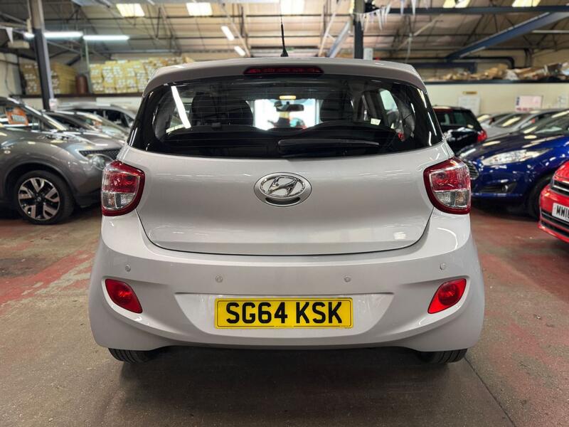 HYUNDAI I10 1.0 Premium 2014