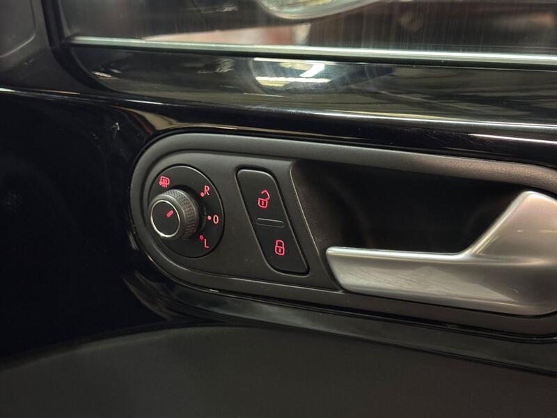 VOLKSWAGEN BEETLE 1.4 TSI BlueMotion Tech Design 2016