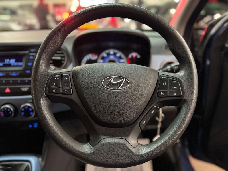 HYUNDAI I10 1.0 SE 2014