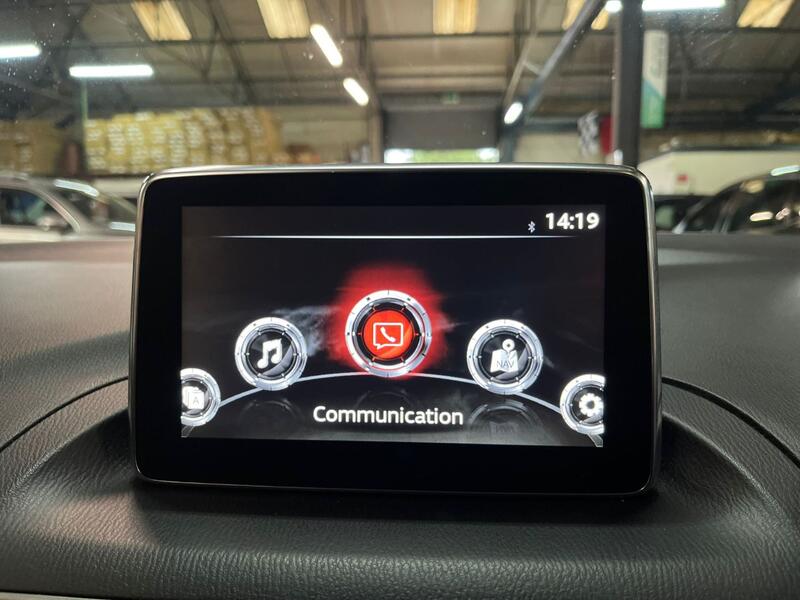 MAZDA MAZDA3 2.0 SKYACTIV-G SE-L 2016