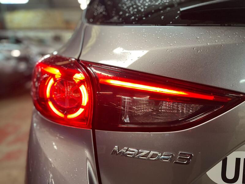 MAZDA MAZDA3 2.0 SKYACTIV-G SE-L 2016