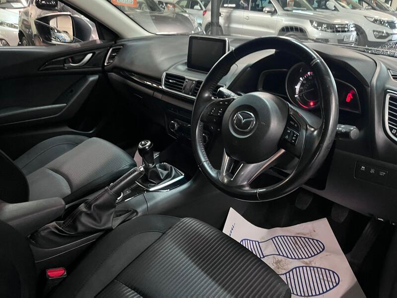 MAZDA MAZDA3 2.0 SKYACTIV-G SE-L 2016