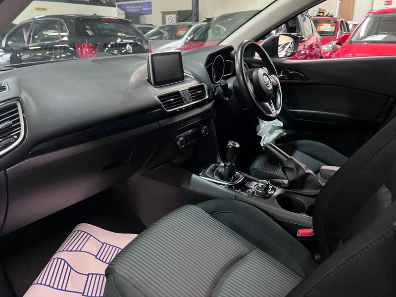 MAZDA MAZDA3 2.0 SKYACTIV-G SE-L 2016